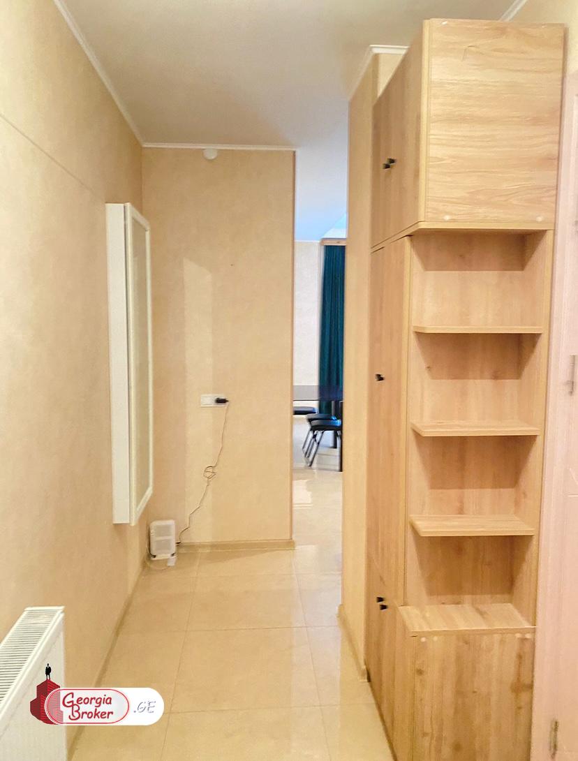 nearly repaired 2-room apartment for sale